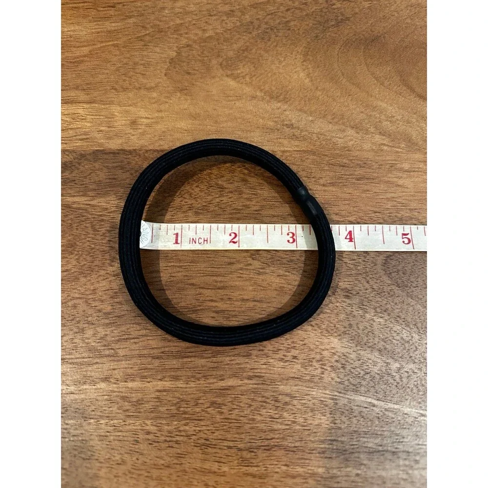 Elastic hair ties